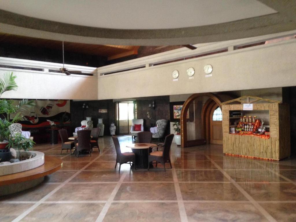 Maharajah Hotel Angeles Eksteriør billede