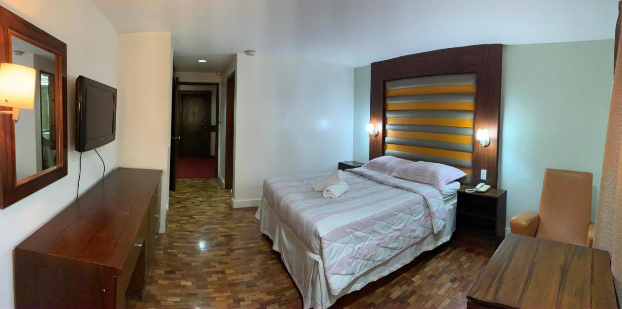 Maharajah Hotel Angeles Eksteriør billede