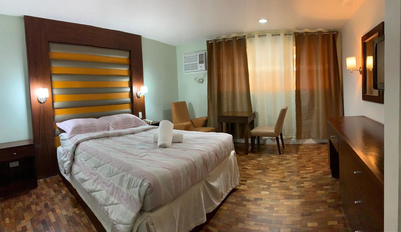 Maharajah Hotel Angeles Eksteriør billede